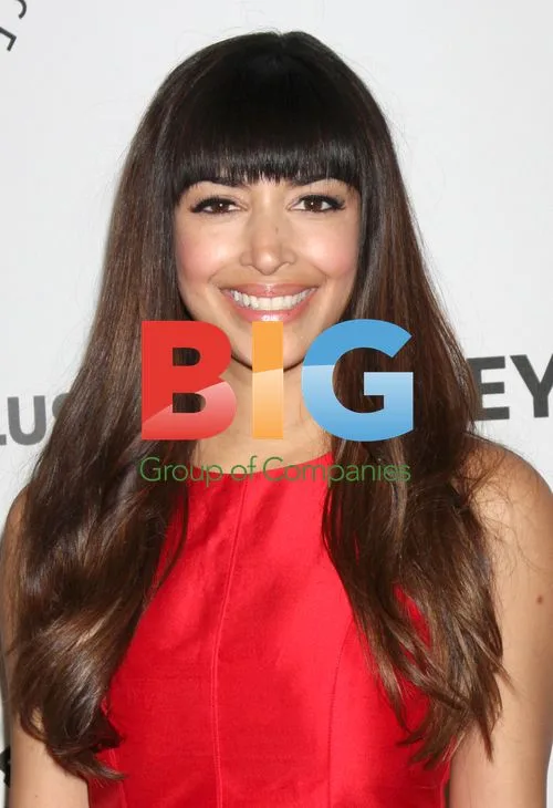 Hannah Simone at PaleyFest 2012 for 'New Girl'