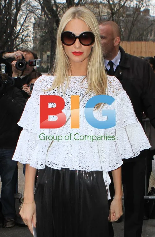 Celebs at Chanel Fashion Show