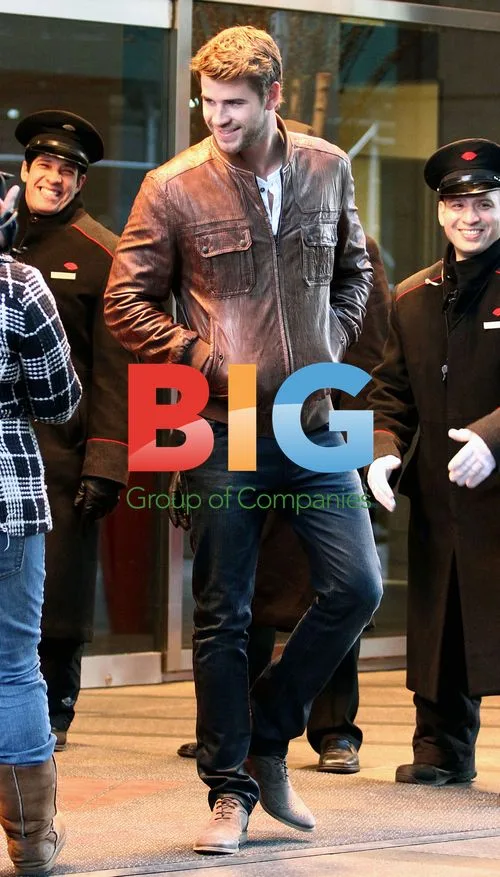 Liam Hemsworth in Soho, NYC