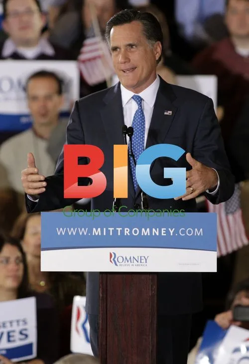 Mitt Romney Addresses Crowd on Super Tuesday