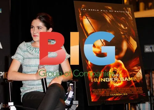 Hunger Games cast at mall event