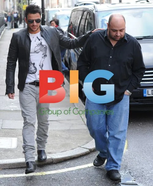 Peter Andre with Brothers Visiting Hospital