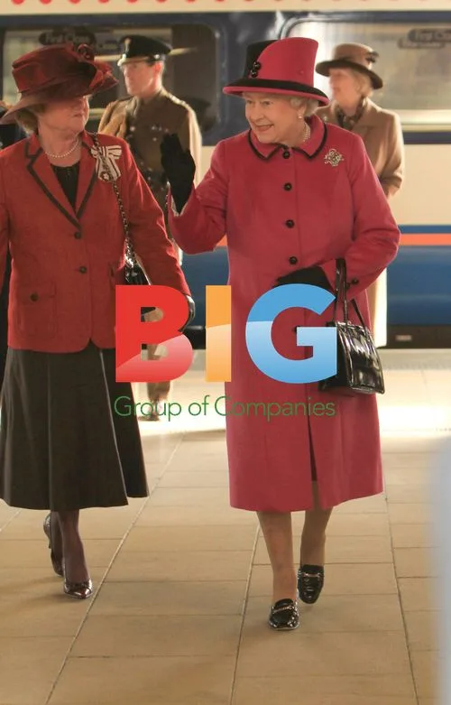 The Queen, Duke & Duchess Arrive at Leicester Station