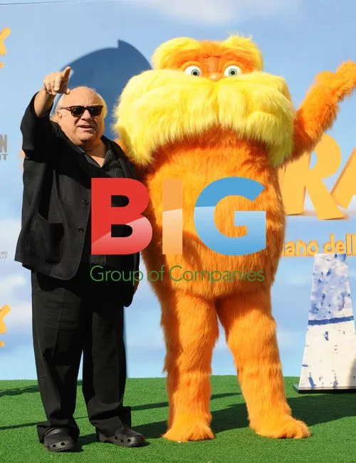 Zac Efron and Danny De Vito at "Lorax" Photocall