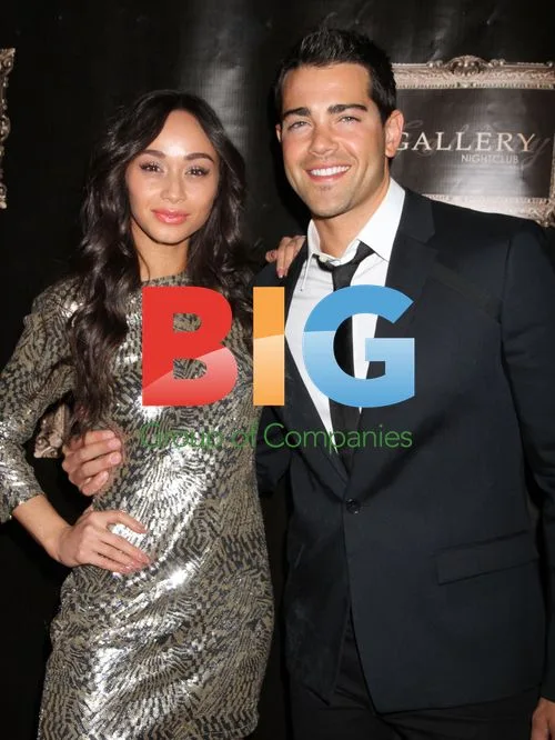 Jesse Metcalfe and Cara Santana at Dallas Series Launch