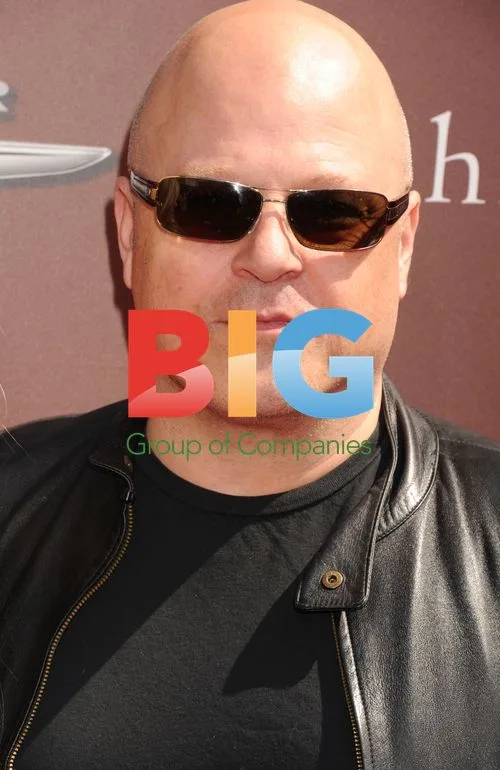 Michael Chiklis at The 9th Annual John Varvatos Stuart House Benefit