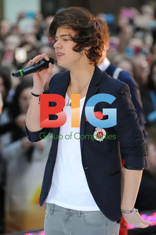 One Direction Performs on 'Today'