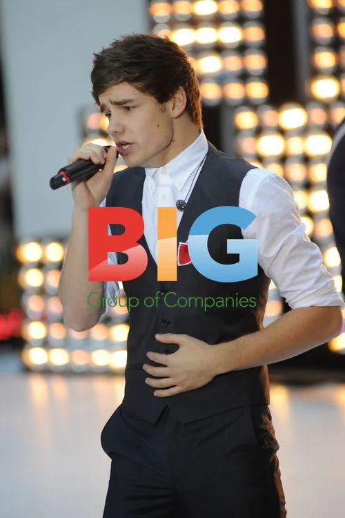 One Direction Performs on 'Today'