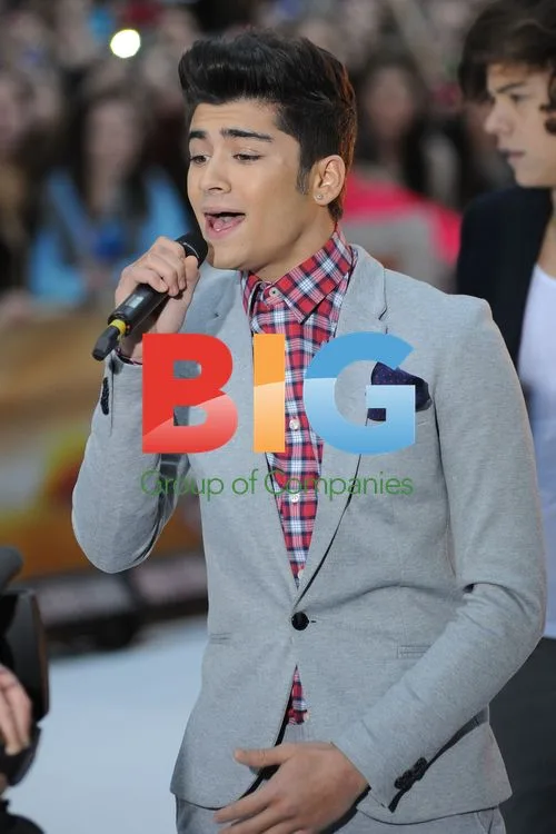 One Direction Performs on 'Today' Show