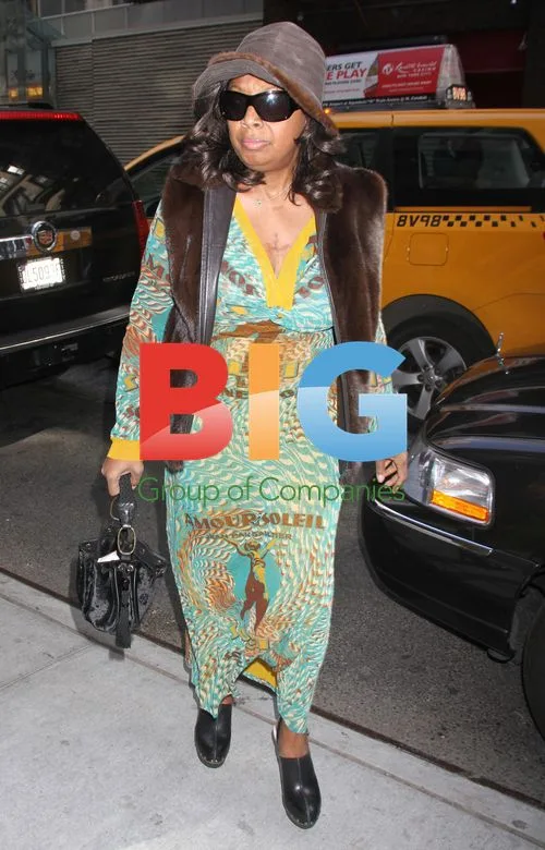 Star Jones in Bizarre Ensemble