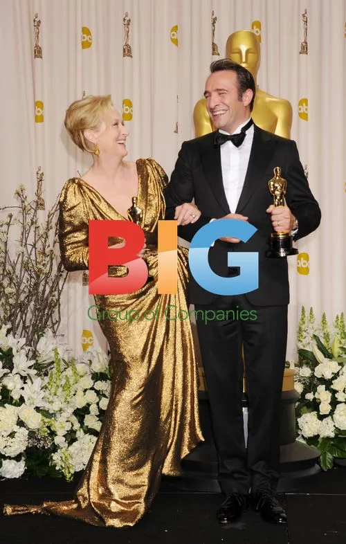 Meryl Streep and Jean Dujardin at Oscars Press Room