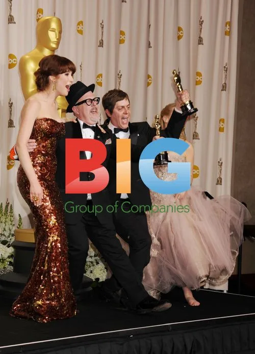 Ellie Kemper and Others at 84th Oscars