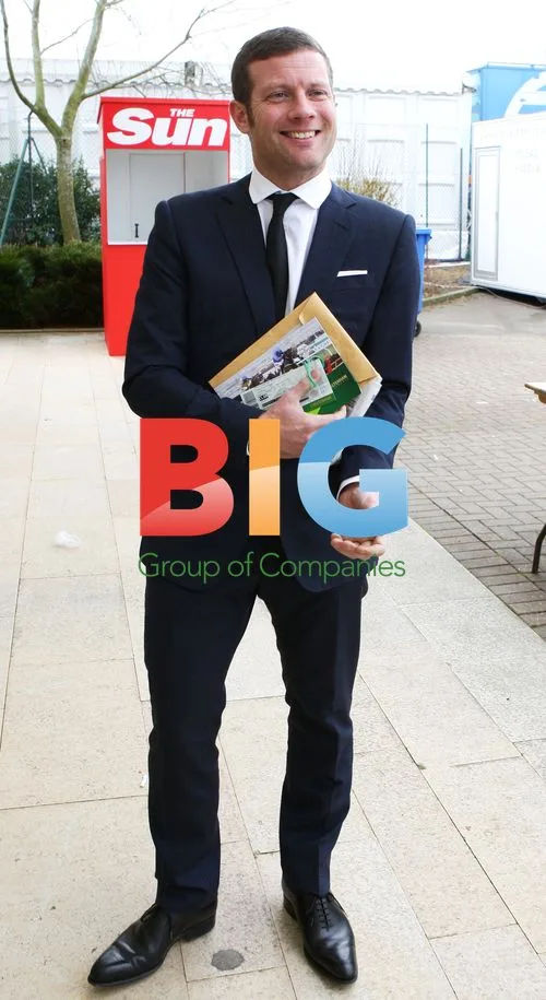 Dermot O'Leary at Cheltenham Festival 2012