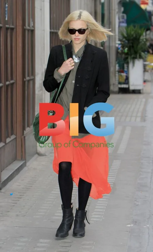 Fearne Cotton Spotted Arriving at BBC Radio One