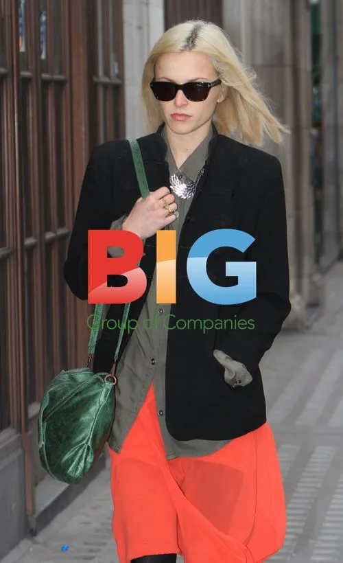 Fearne Cotton Arrives at BBC Radio One