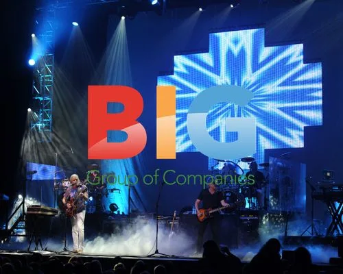 Moody Blues Perform at Hard Rock Live