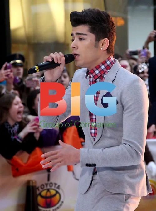 One Direction Performs at Today Show