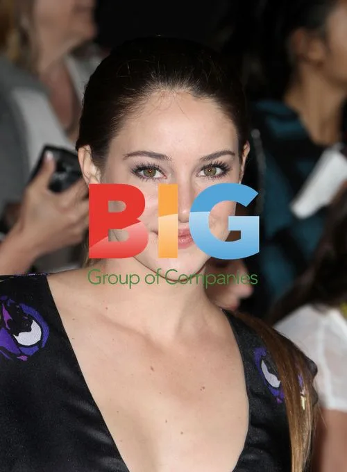 Shailene Woodley at The Hunger Games Premiere