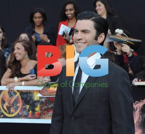 Wes Bentley & Wife Jacqui at 'The Hunger Games' Premiere