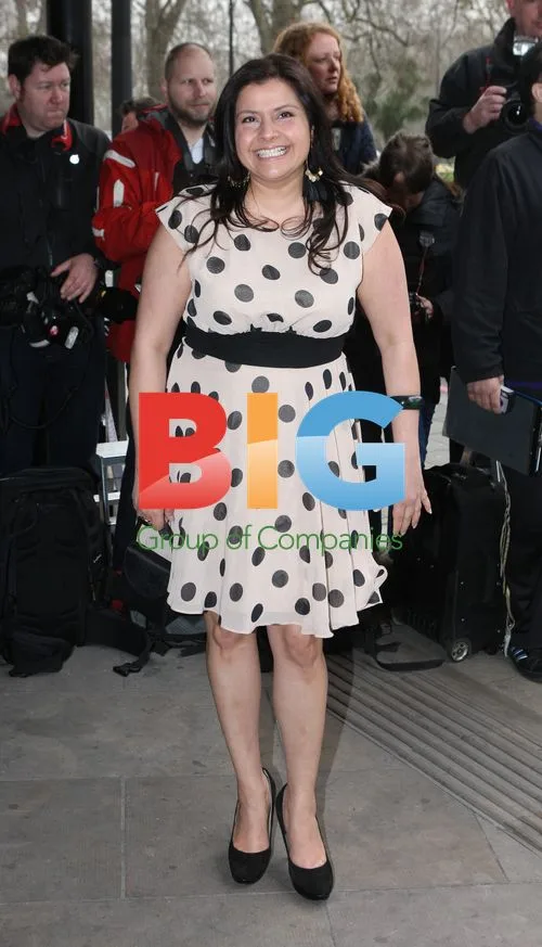 Nina Wadia at 2012 TRIC Awards