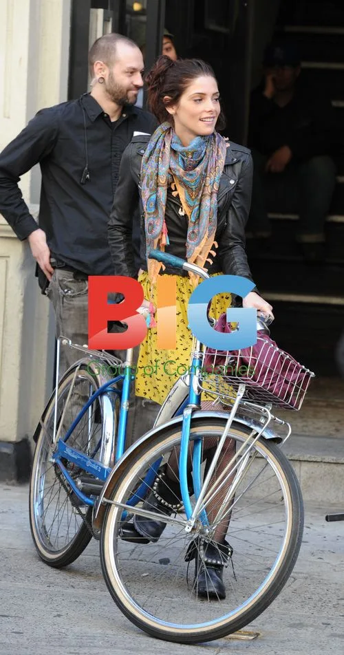 Ashley Greene Filming "Americana" Pilot