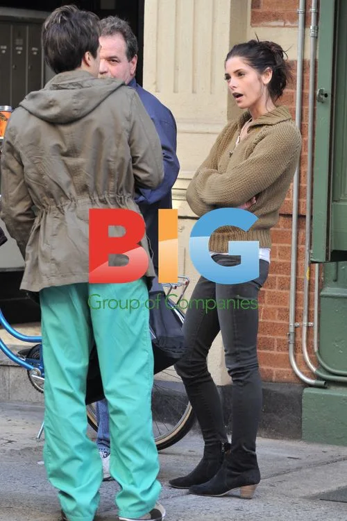 Ashley Greene Filming 'Americana' Pilot