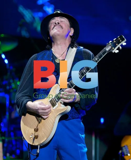 Carlos Santana Performing in Mexico