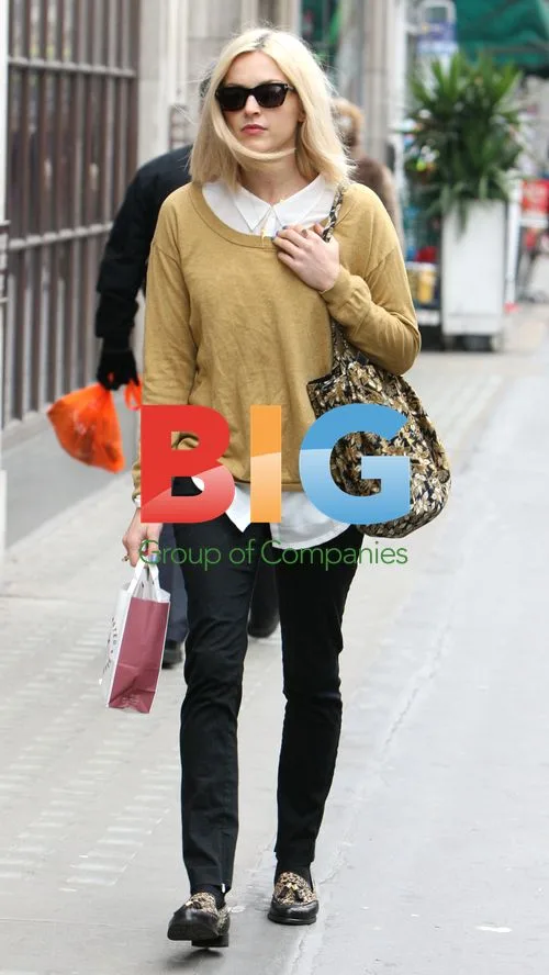 Fearne Cotton Arrives at BBC Radio 1