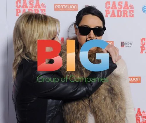 Aubrey Plaza and Amy Poehler at "Casa De Mi Padre" premiere