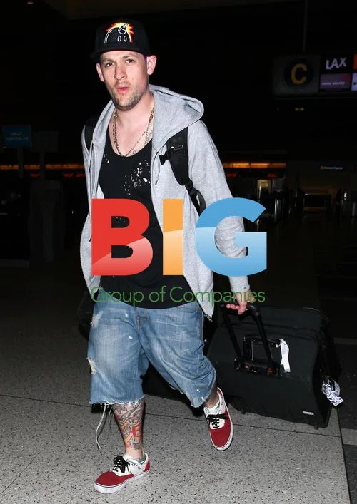 Joel Madden Catches Flight at LAX