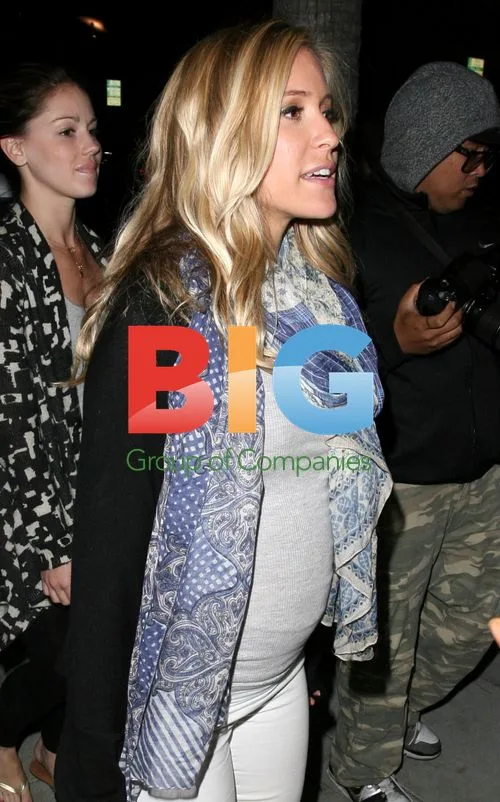 Kristin Cavallari Goes Out to Dinner