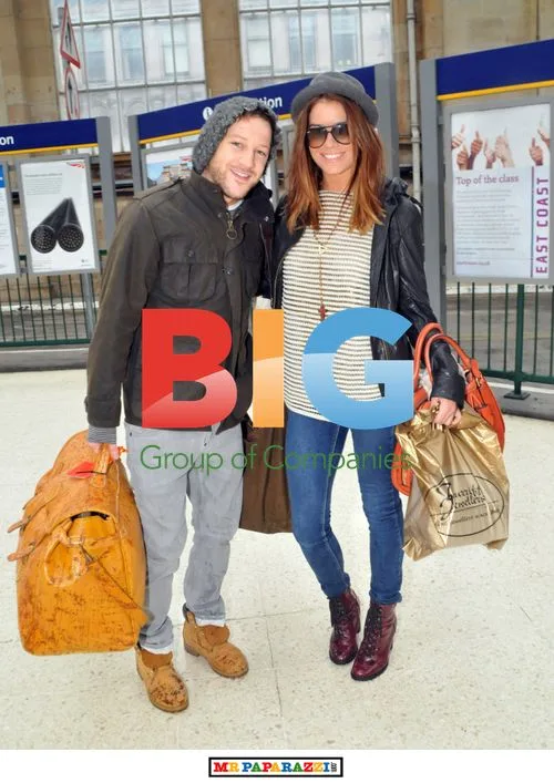 Matt Cardle and Girlfriend Out in Glasgow
