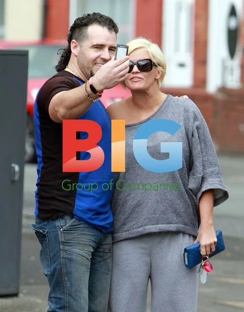 Kerry Katona Spends Night at Mum's