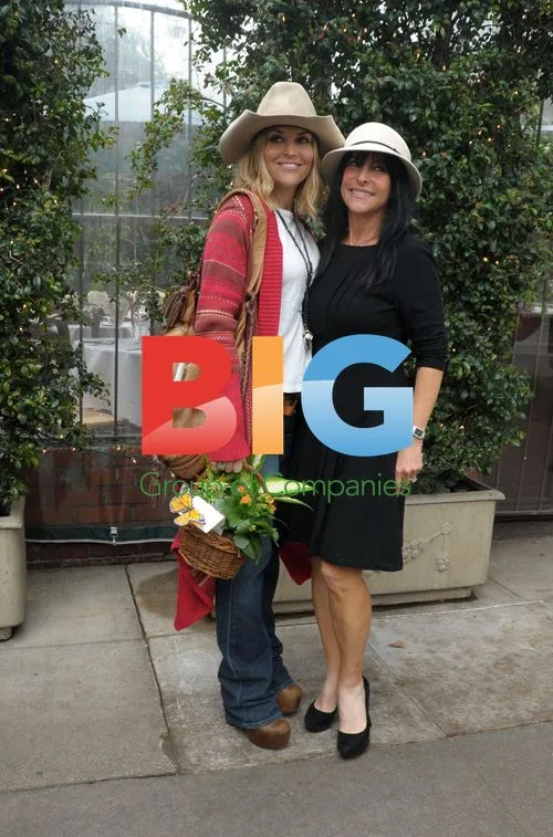 Brooke Mueller Leaves Kathy Hilton's Birthday Party