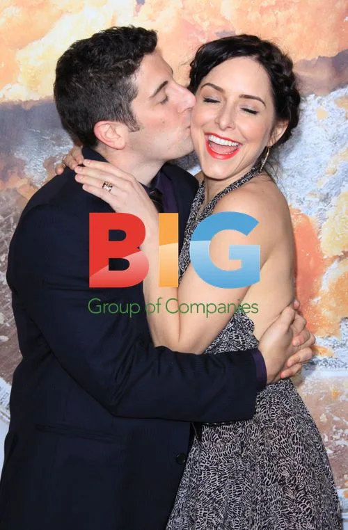 Jason Biggs and Jenny Mollen at 'American Reunion' Premiere