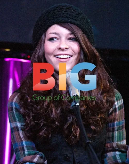Singer Cady Groves at iHeartRadio Theatre