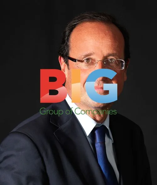 Hollande Poses for Studio Photoshoot