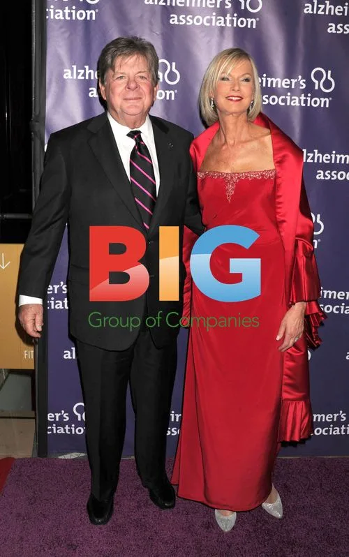 Laurie Burrows Grad and Peter Grad at 20th Alzheimer's Gala