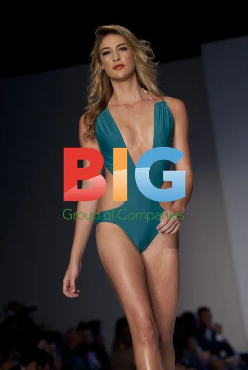 Damon Elliott and Dionne Warwick's son at Miami Beach Fashion Week