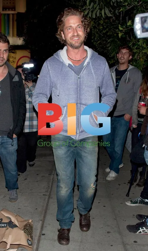 Gerald Butler Leaves Chateau Marmont