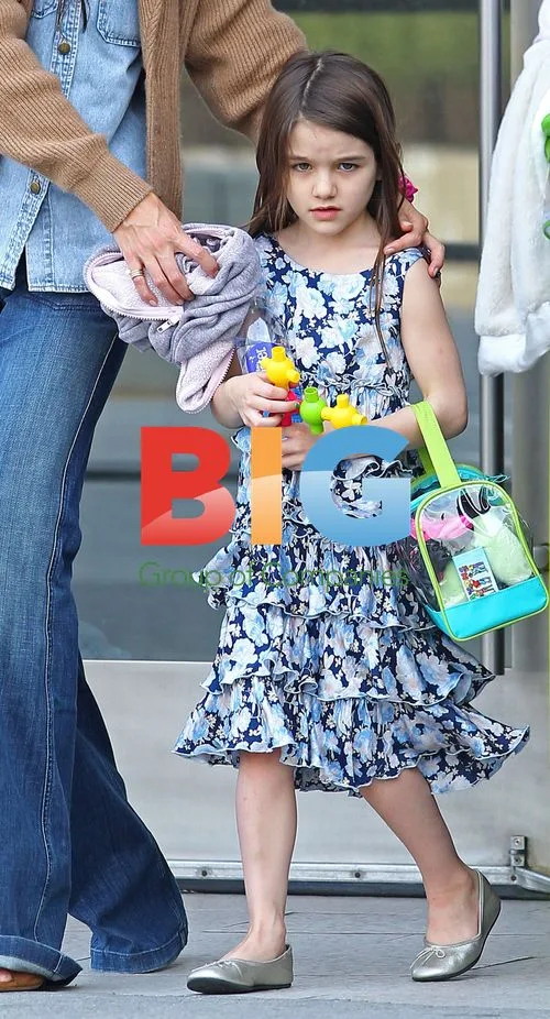 Katie Holmes, Suri Cruise, and Kathleen Holmes in NYC