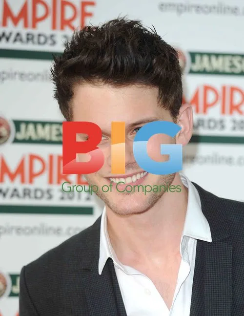 Sam Claflin at 2012 Empire Awards