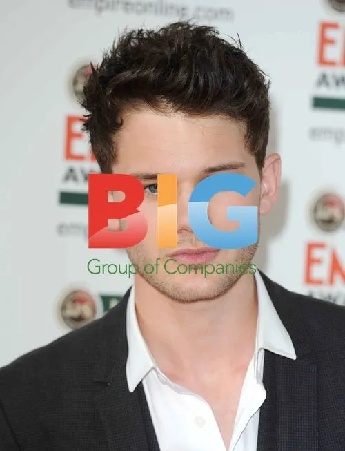 Sam Claflin at Empire Awards 2012