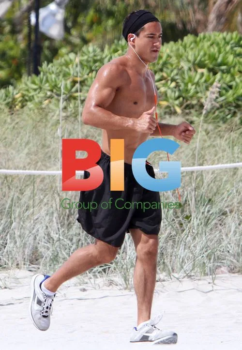 Mario Lopez Beach Body Workout
