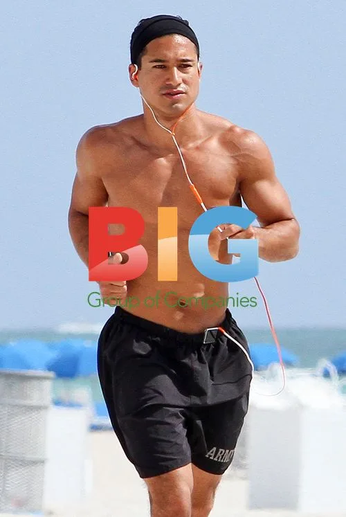 Mario Lopez Shows Off Beach Body