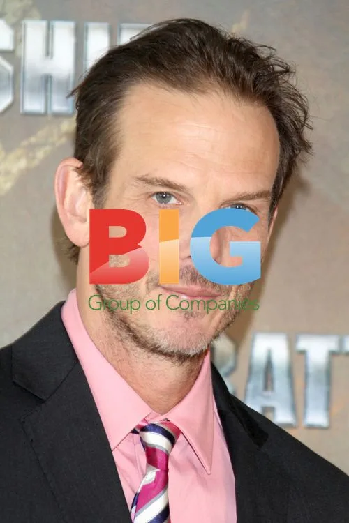 Peter Berg, Brooklyn Decker and Taylor Kitsch attend 'Battleship' Photocall