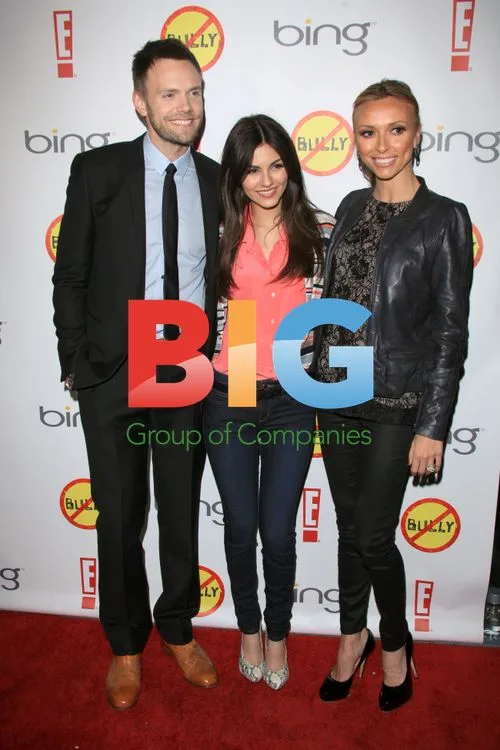 Joel McHale, Victoria Justice and Giuliana Rancic at 'Bully' premiere