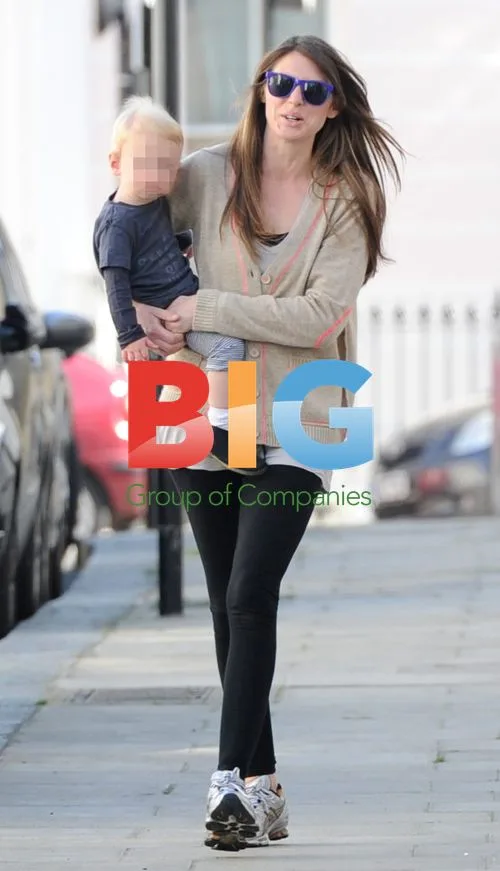 Jools Oliver Out with Kids in London