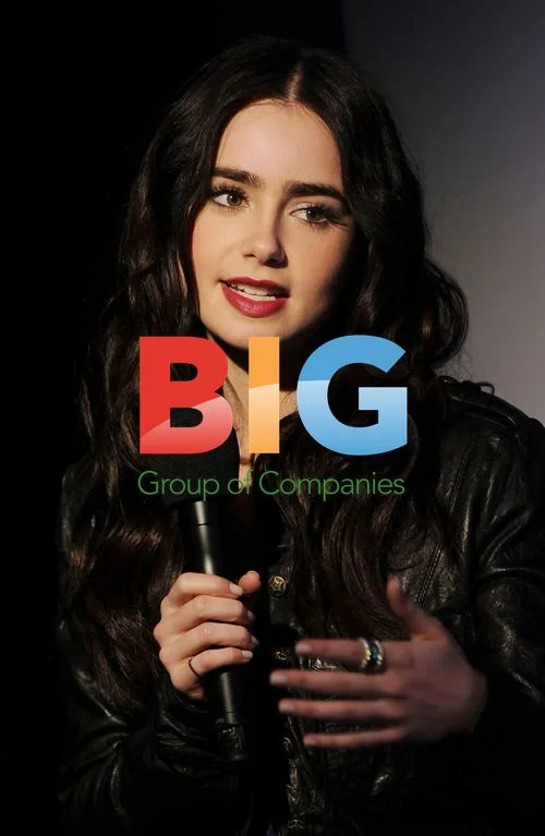 Lily Collins Promotes 'Mirror Mirror'