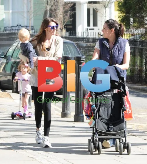 Jools Oliver Out with Kids in London